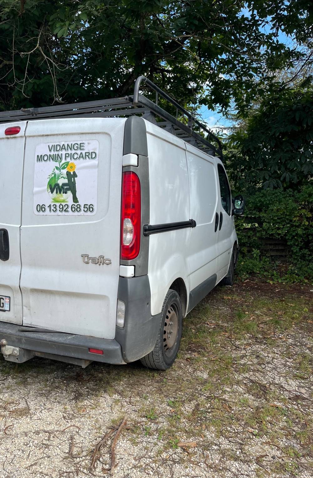 RENAULT TRAFIC